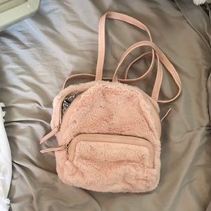 Fuzzy Minnie Backpack